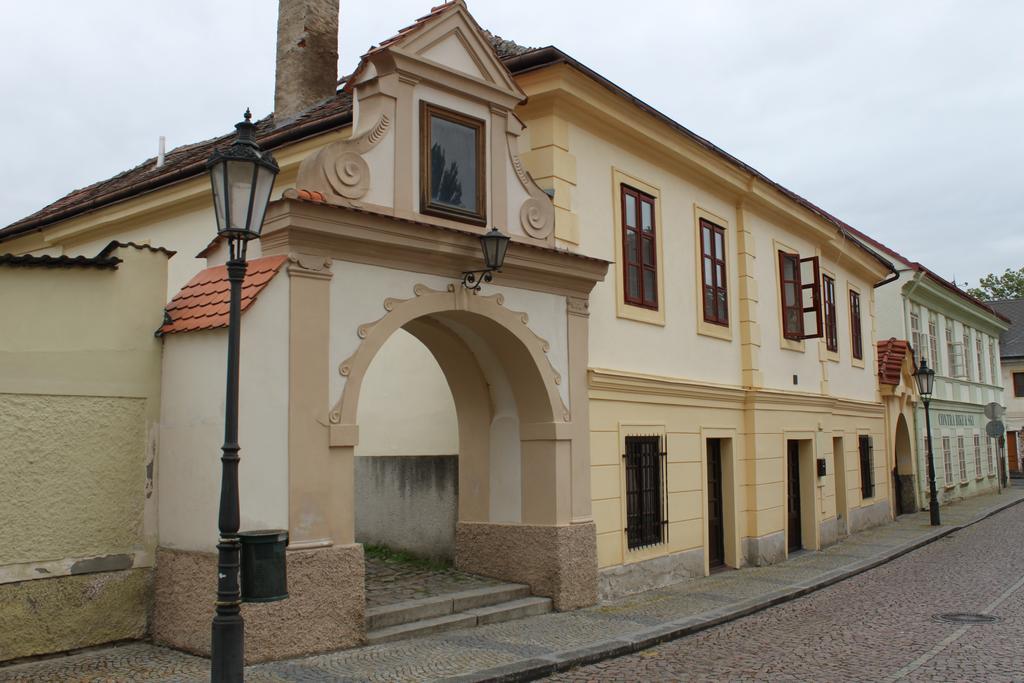 Penzion U Brany Kutna Hora Bagian luar foto