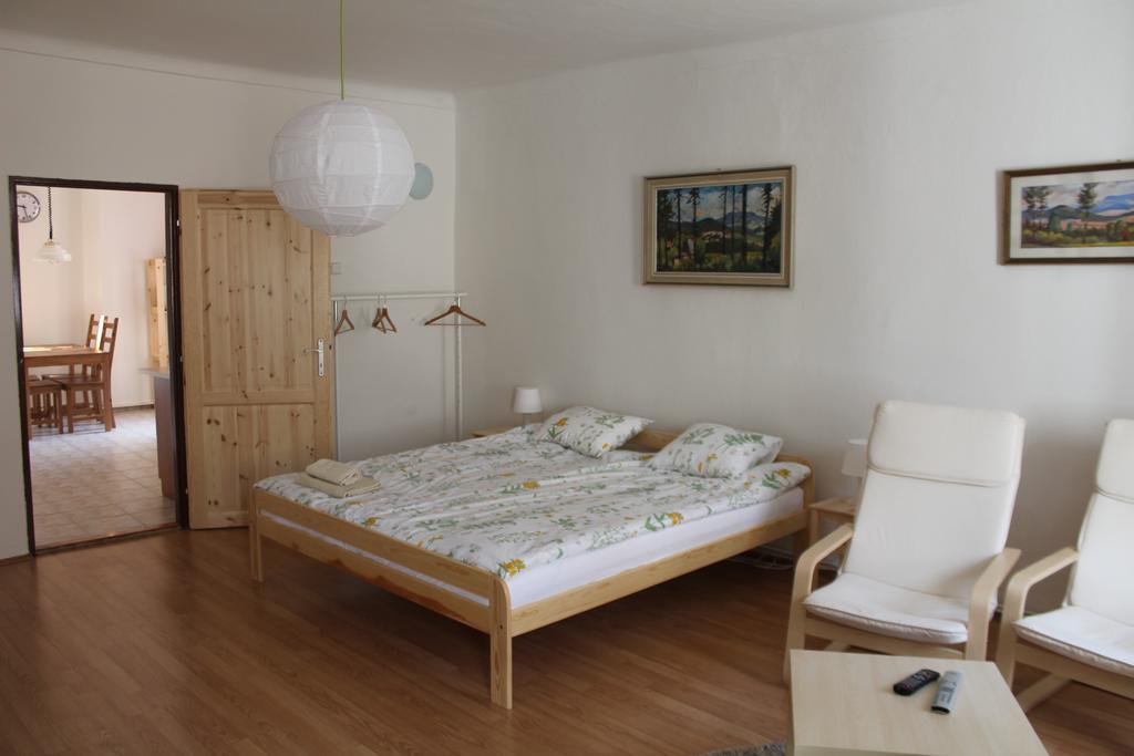 Penzion U Brany Kutna Hora Bagian luar foto